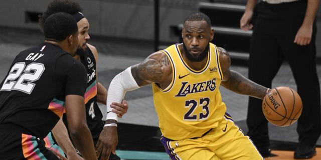 1609690711652048383.jpg 83032.jpg